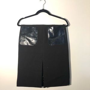 Black skirt with leather pockets
